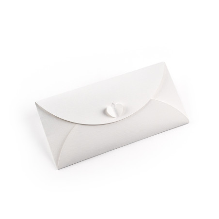 White Envelope with Heart Clasp | 220x110 mm | Superbox