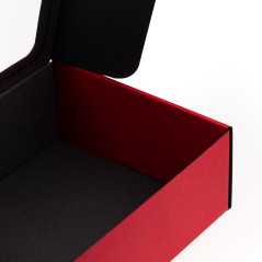 Rote A5 Geschenkbox mit Fenster | 210x160x70 mm | Superbox