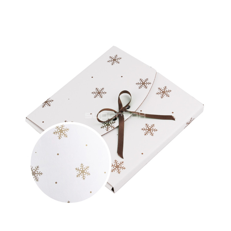 White Small Envelope with Gold Snowflakes | 155x155x10 mm | Superbox