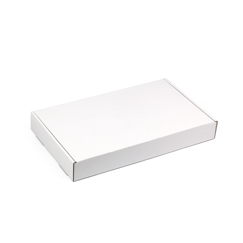 White low height gift box, 300x180x40 mm White low height gift box, 300x180x40 mm