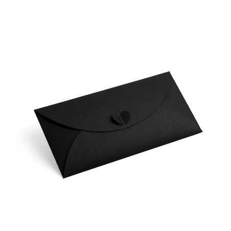 Schwarzer Umschlag mit Herzverschluss | 220x110 mm | Superbox