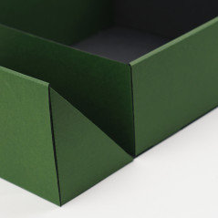 Quadratische grüne Doppeltür-Box mit Band, 220x220x90 mm