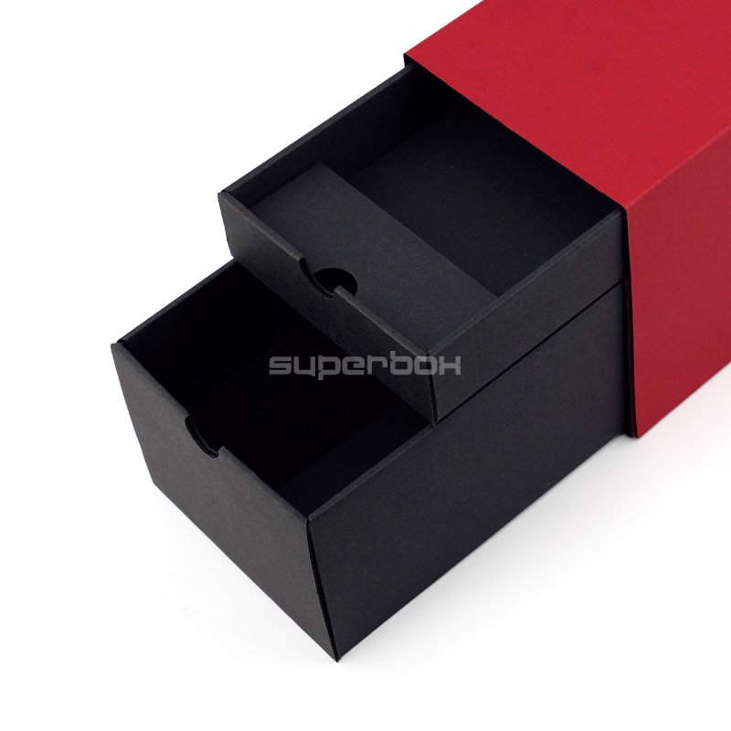 Rote rechteckige Geschenkbox für Flasche mit zwei Schubladen