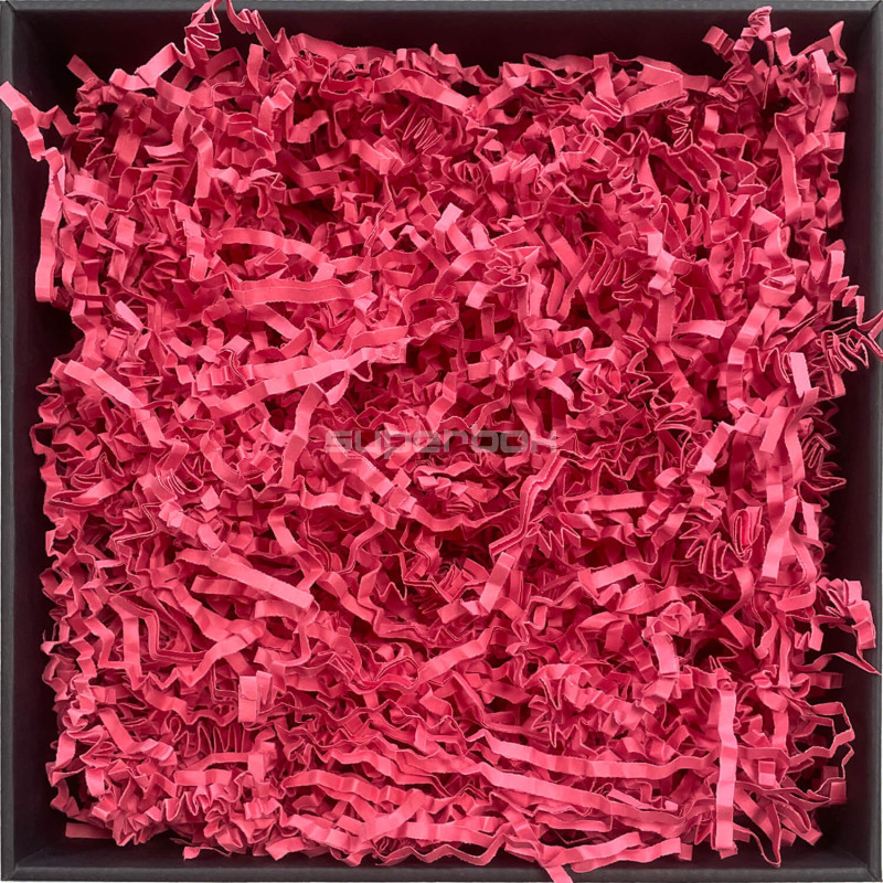 Fester Papierfüllstoff in Himbeerfarbe – 4 mm, 1 kg