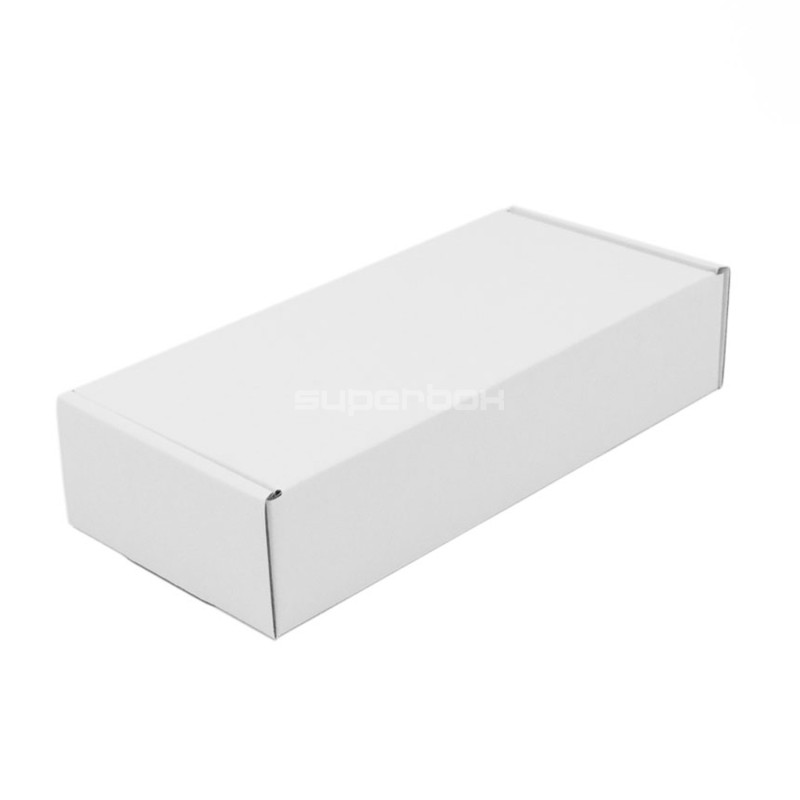 Kleine längliche weiße Geschenkbox