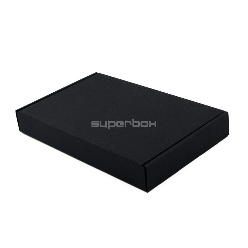 Kleine matt-schwarze Geschenkbox, 3 cm hoch