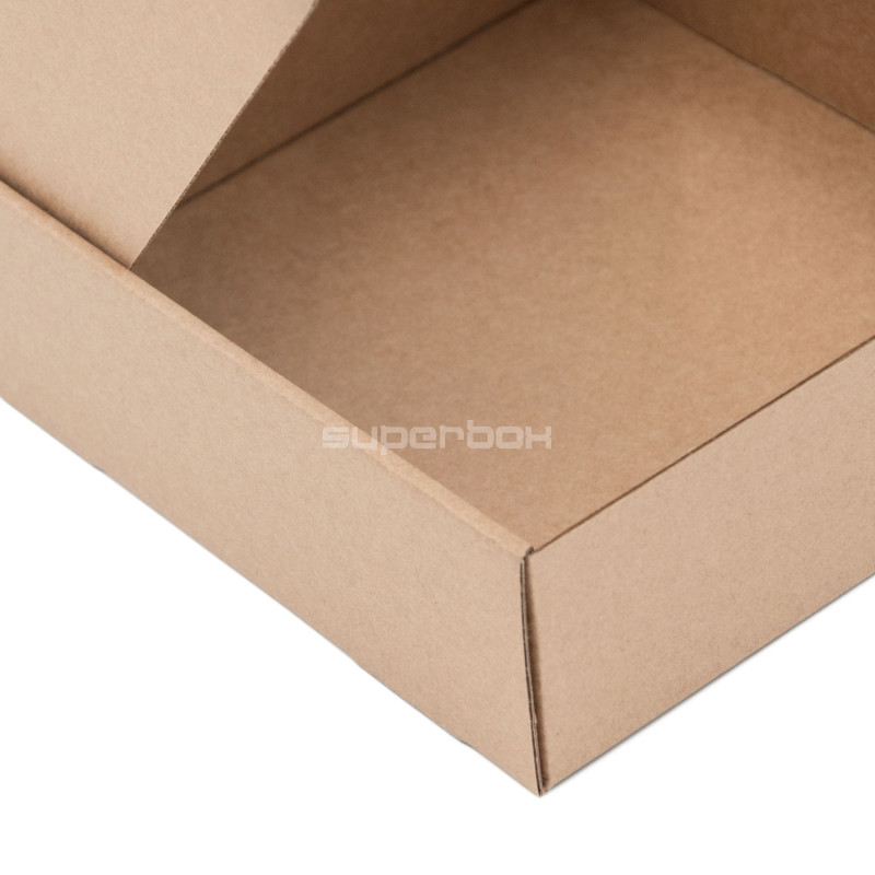 Brown Small Box for Shipping, 6 cm Height Brown Small Box for Shipping, 6 cm Height