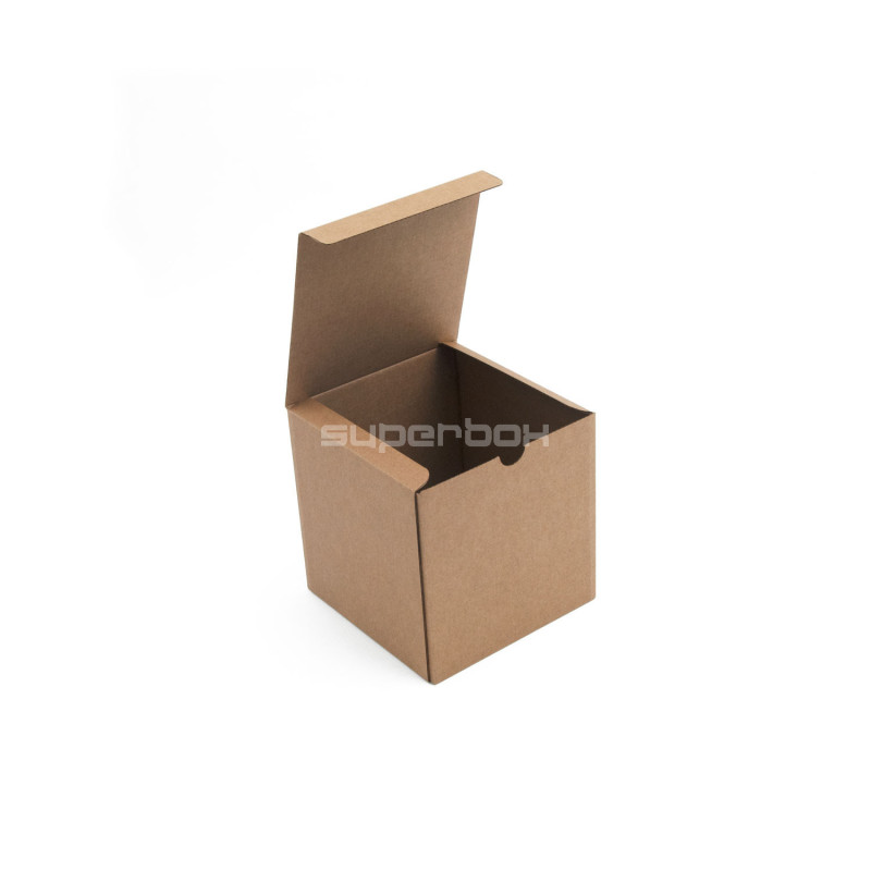 Braune Würfelbox aus Wellpappe