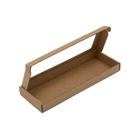 Niedrige längliche braune Box mit PVC-Fenster