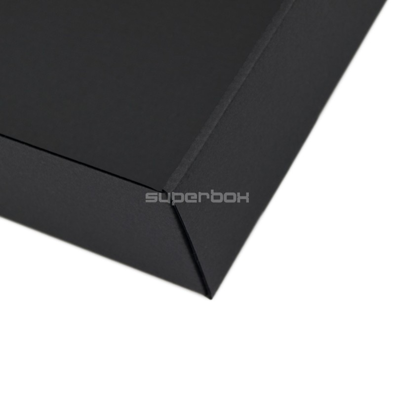 Schnellschließende große schwarze Box zum Verpacken von Kleidung