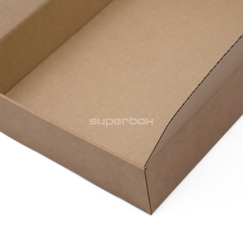 Große braune Box mit Schleifenverschluss
