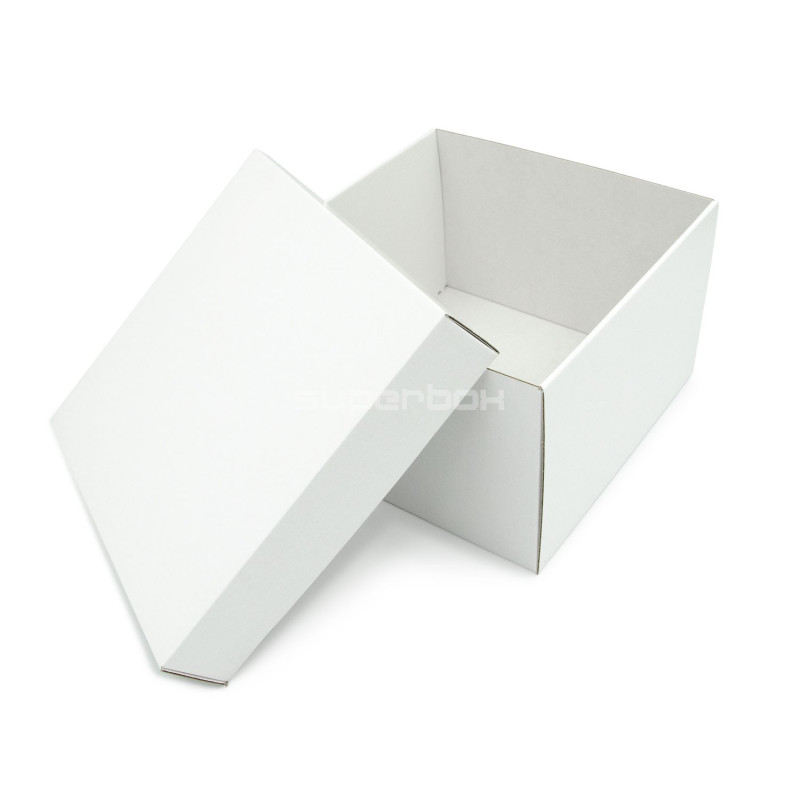 Weiße quadratische mittelgroße Geschenkbox mit Deckel