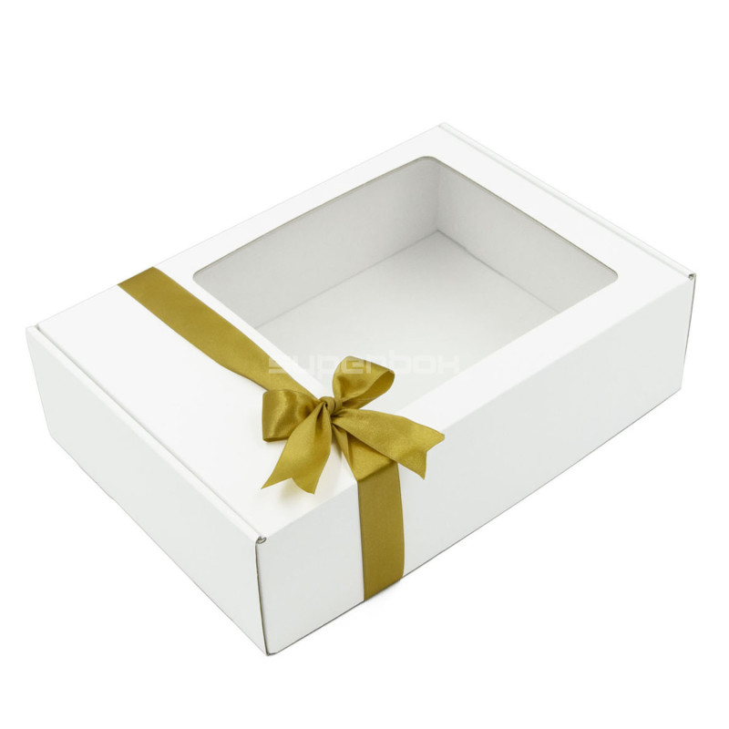 Weiße A4-Geschenkbox mit Platz für Logo