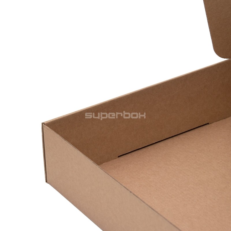 Schnellschließende Box mit Fenster zum Verpacken von Artikeln