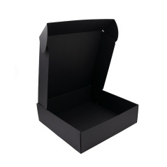 Große schwarze quadratische Schnellverschlussbox