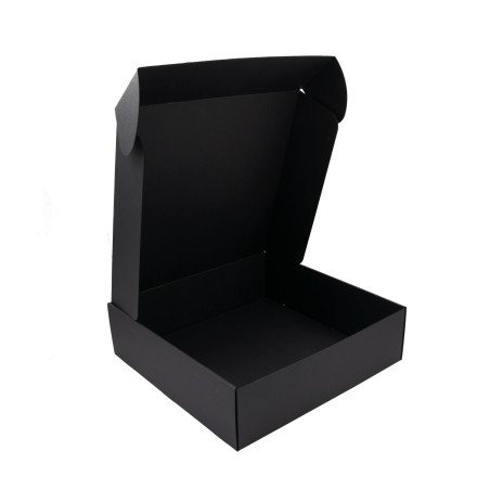 Große schwarze quadratische Schnellverschlussbox