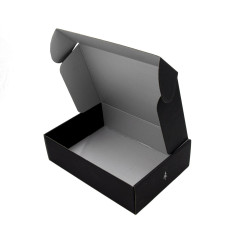Schwarze A4-Box mit Silberfoliendruck