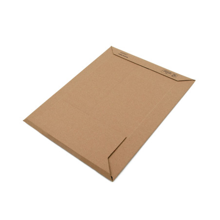 Medium Eco-Friendly Mailing Envelope Made of Cardboard