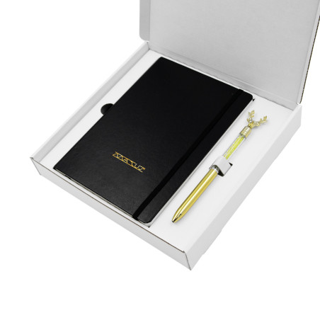 Weißer maßgefertigter Einsatz in M-Format