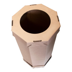 Papiermüllsortierbehälter aus Karton