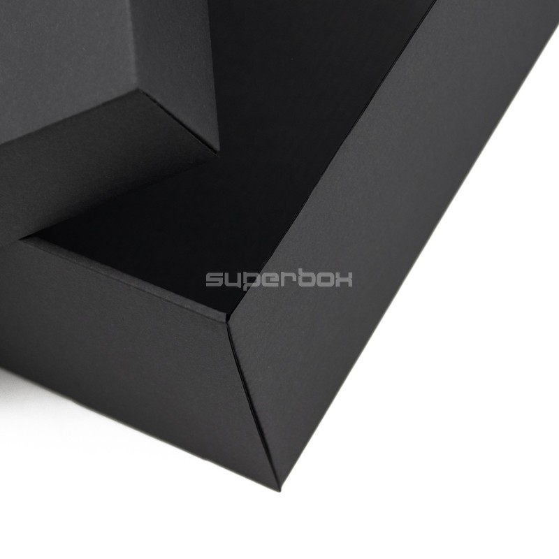 Schwarze Geschenkbox mit Deckel, 10 cm hoch