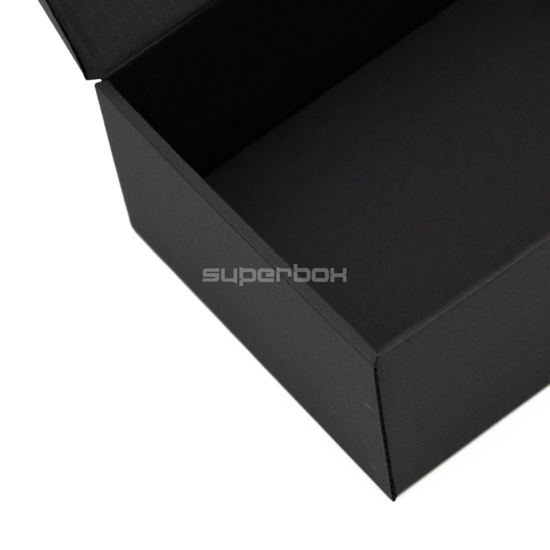 Kleine schwarze Klappdeckel-Box