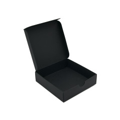 Kleine quadratische Geschenkbox aus schwarzem dekorativem Karton