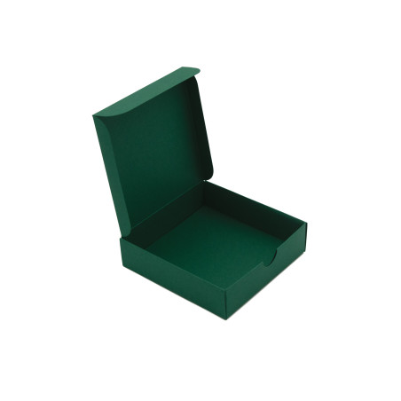 Kleine quadratische Geschenkbox aus dunkelgrünem dekorativem Karton