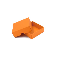 Kleine quadratische orange Kartongeschenkbox