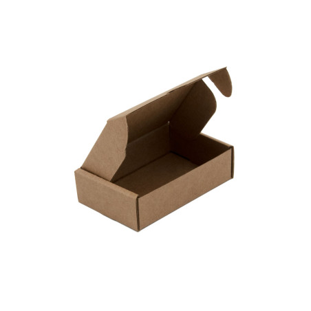 Kleine braune Box zum Verpacken kleiner Artikel