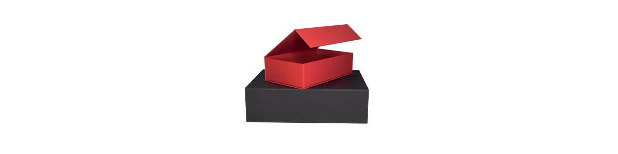 Boxen mit Magneten