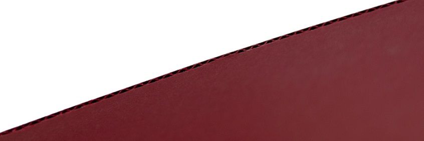 Rote Wellpappenwelle
